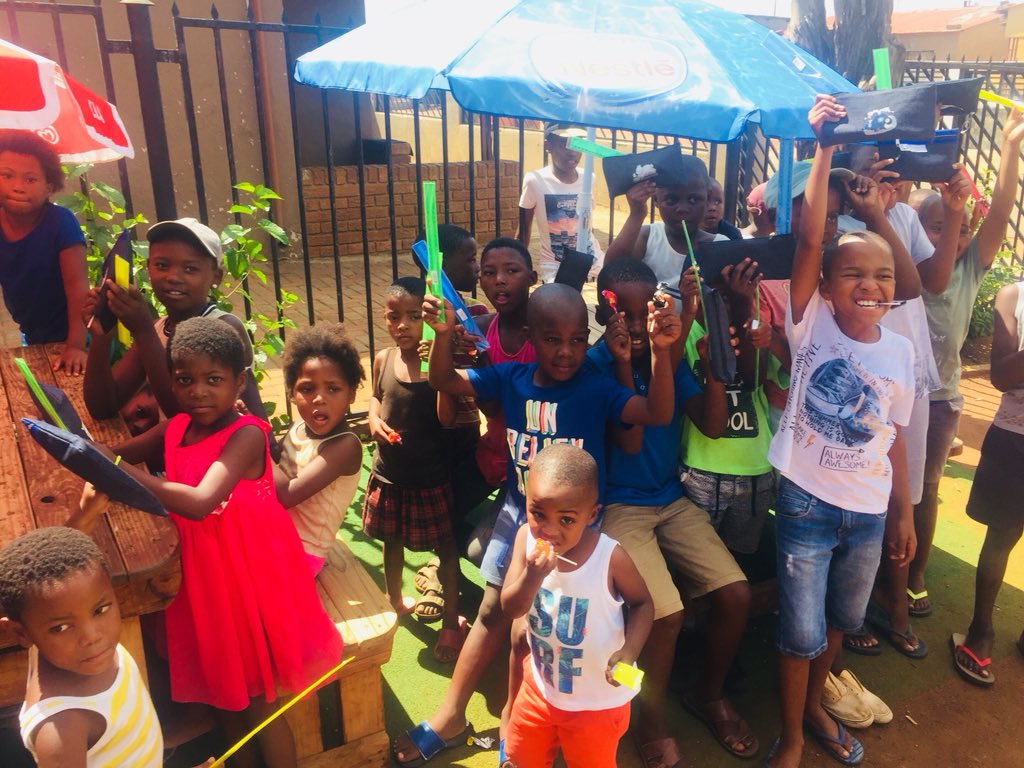 ButheleziSocial's tweet photo. We would like to thank our customers for the continued support, we have been able to support 30 kids from our neighborhood with some basics for this school year #ButheleziSocialCares 🙏🏾🙏🏾🙏🏾🙏🏾🙏🏾 SIYABAONGA 🙏🏾🙏🏾🙏🏾🙏🏾🙏🏾 https://t.co/ji3Mm6Ilkt