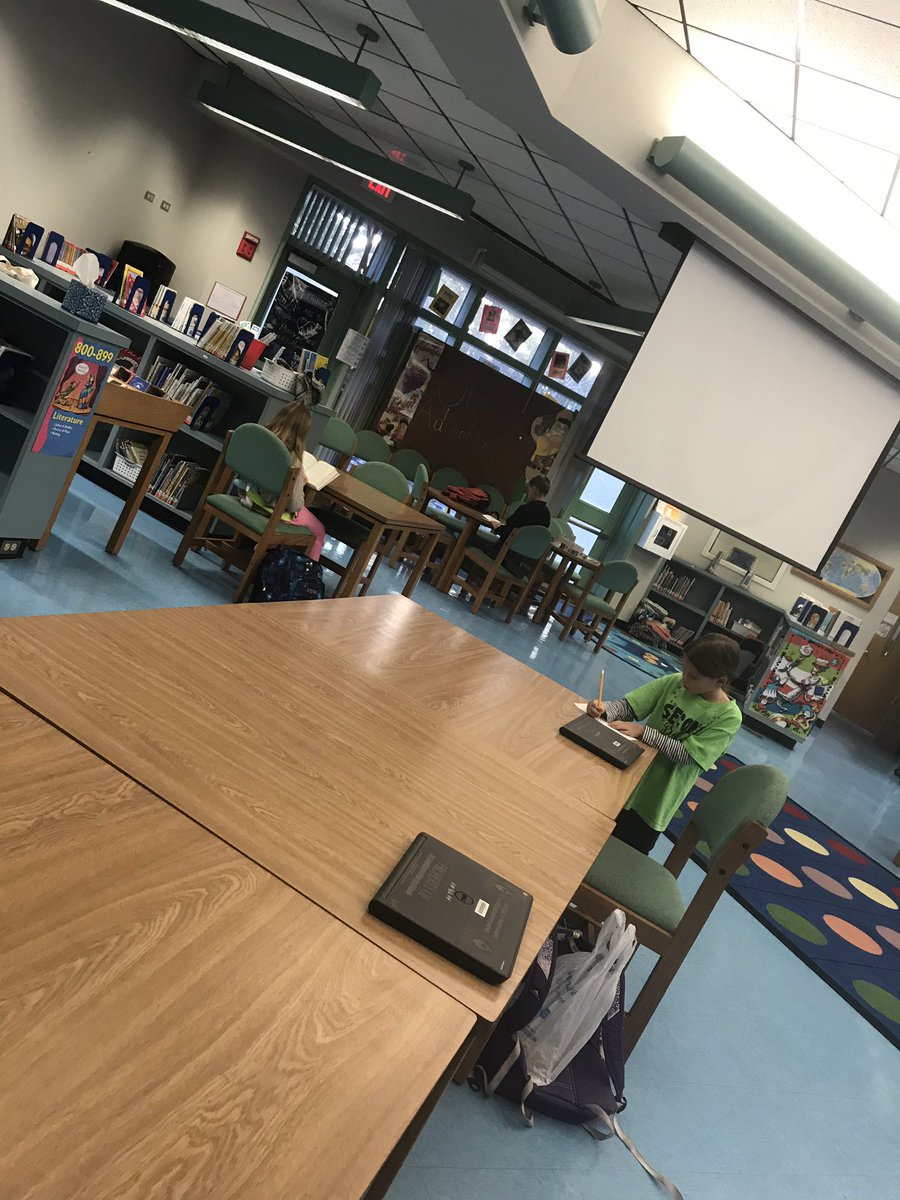staylorphotos's tweet photo. Media Club hard at work on an early cold π¬ Friday Florida morning. Good job students, getting ahead in Reading Counts. @JFCESPride @pbcsd @staylorphotos
#brrr #wordupchallenge #readingcounts #media https://t.co/1A5DKao67R