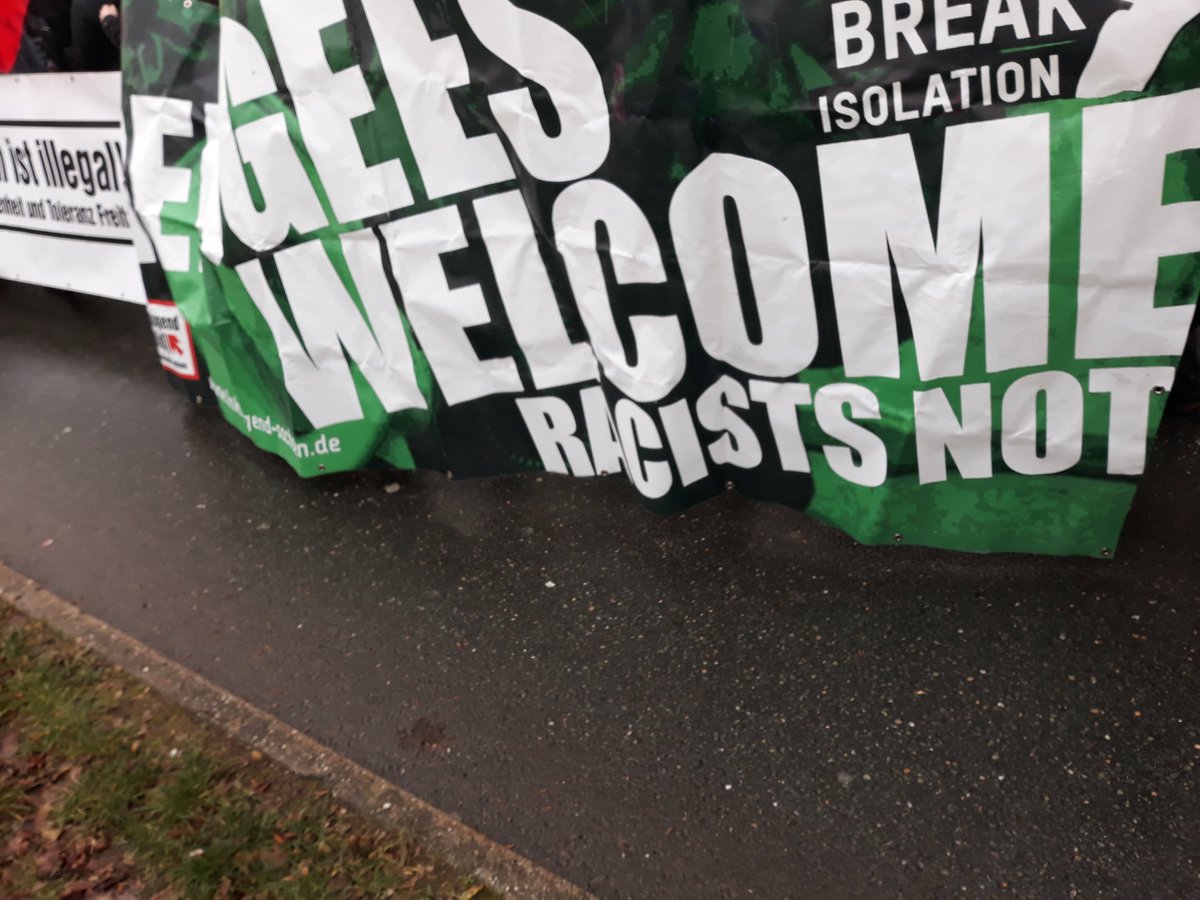 1500 in #Riesa für #Solidarität statt Ausgrenzung. #noafd #Rie1201