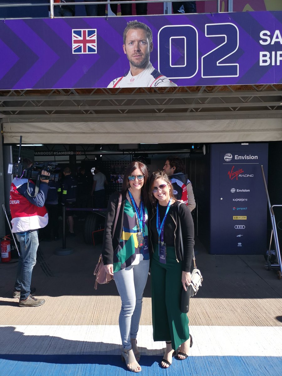 cathymac92's tweet photo. Fantastic start to the morning!! @Genpact @EnvisionVirgin counting down to the race 👍🏻 https://t.co/bSYCks4Tjd