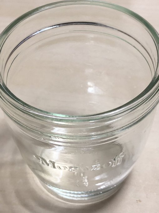 モロゾフのプリンの瓶もったいない。そうめんのつゆ鉢にしようかしらんと考える。毎回。 