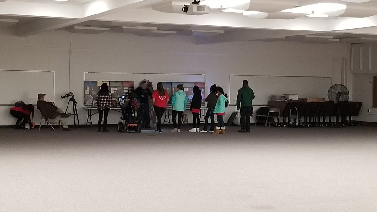 GaryWerner10's tweet photo. #MSSTEM19 fair getting started! All engines go. We are go for #mars! @BCPSSci @BaltCoPS https://t.co/4Ls4OjJp4Q