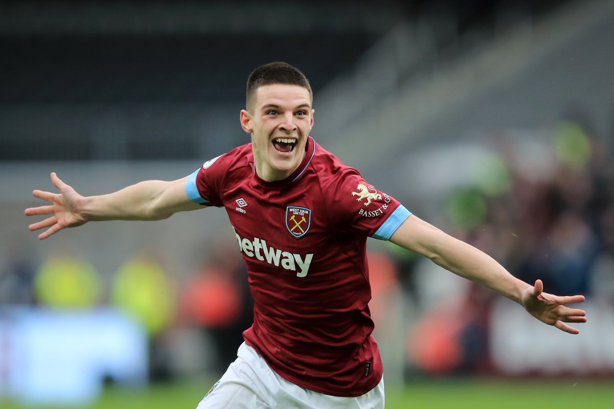 WEST HAM STILL KEEN TO HOLD ON TO STAR MIDFIELDER