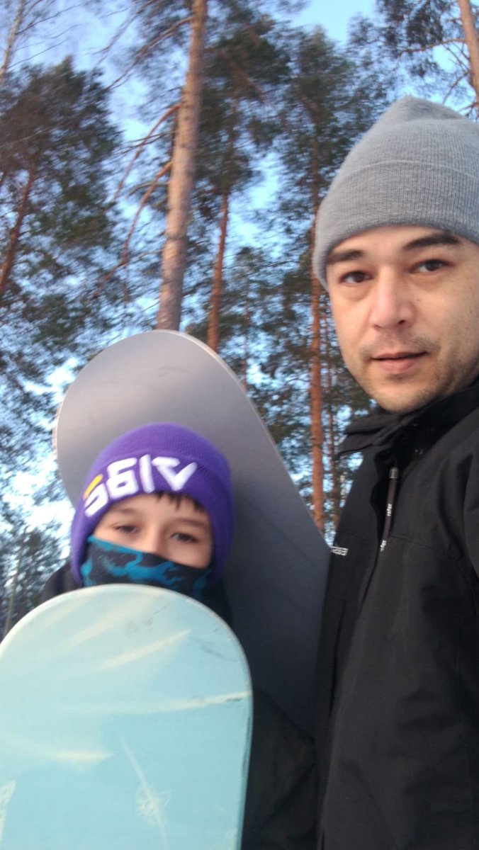 DocHeyoka's tweet photo. @jtraderco or..... snowboarding with the boy? 😀 good times good times.. https://t.co/XdPizw6nA1