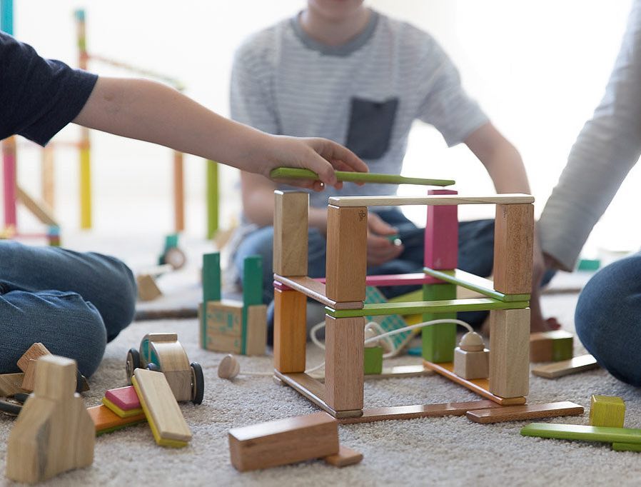 TeguMena's tweet photo. Comment below what you would like to teach your kids to build, with Tegu Toys!
#TeguToys #Toys #UAE #ComingSoon #StayTuned #BuildYourImagination #UnscriptedPlay #ForAges0to99Years #PlayTimeForAll #TeguBlocks #EcoFriendly #MomBloggers #Parenting #Bloggers #UAEBloggers #MomsOfUAE https://t.co/gQ2wt6QzGI