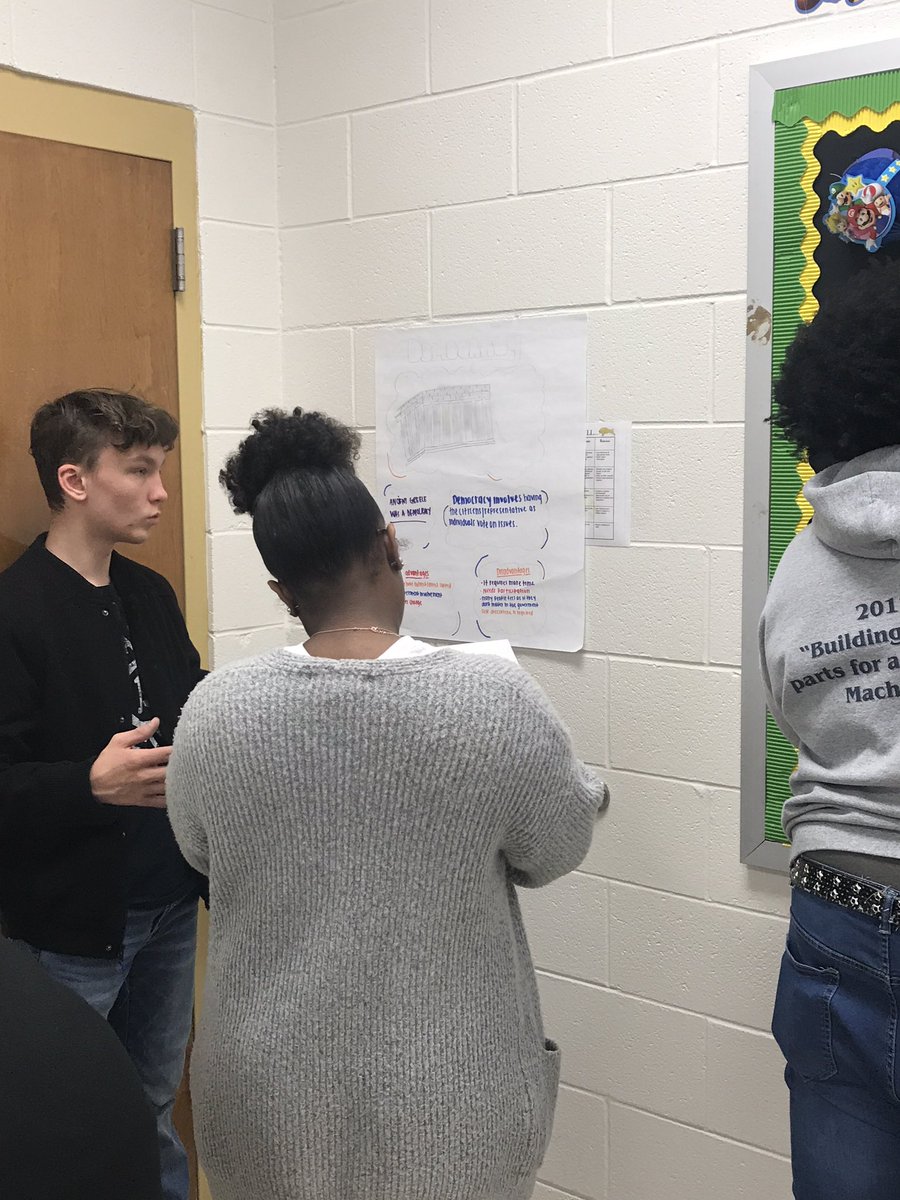 eesamhis2's tweet photo. Third day of class and students are teaching already. Students generally remember 50% of what they see and hear, 70% of what they say and write, 90% of what they do. https://t.co/LSBaQgjAnu