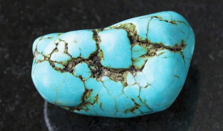 stonebridgeimp's tweet photo. What on Earth Is Howlite? https://t.co/SMrdzFu1M1 #Howlite #Gemstone #ChakraAligning https://t.co/vIgFrLNCjW
