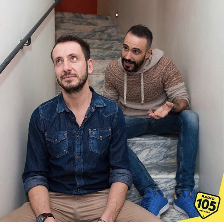 dariospada's tweet photo. Io e @AleSans1 vi aspettiamo fino alle 19 in diretta su @Radio105 con #105Weekend. https://t.co/BDY204HzJ2