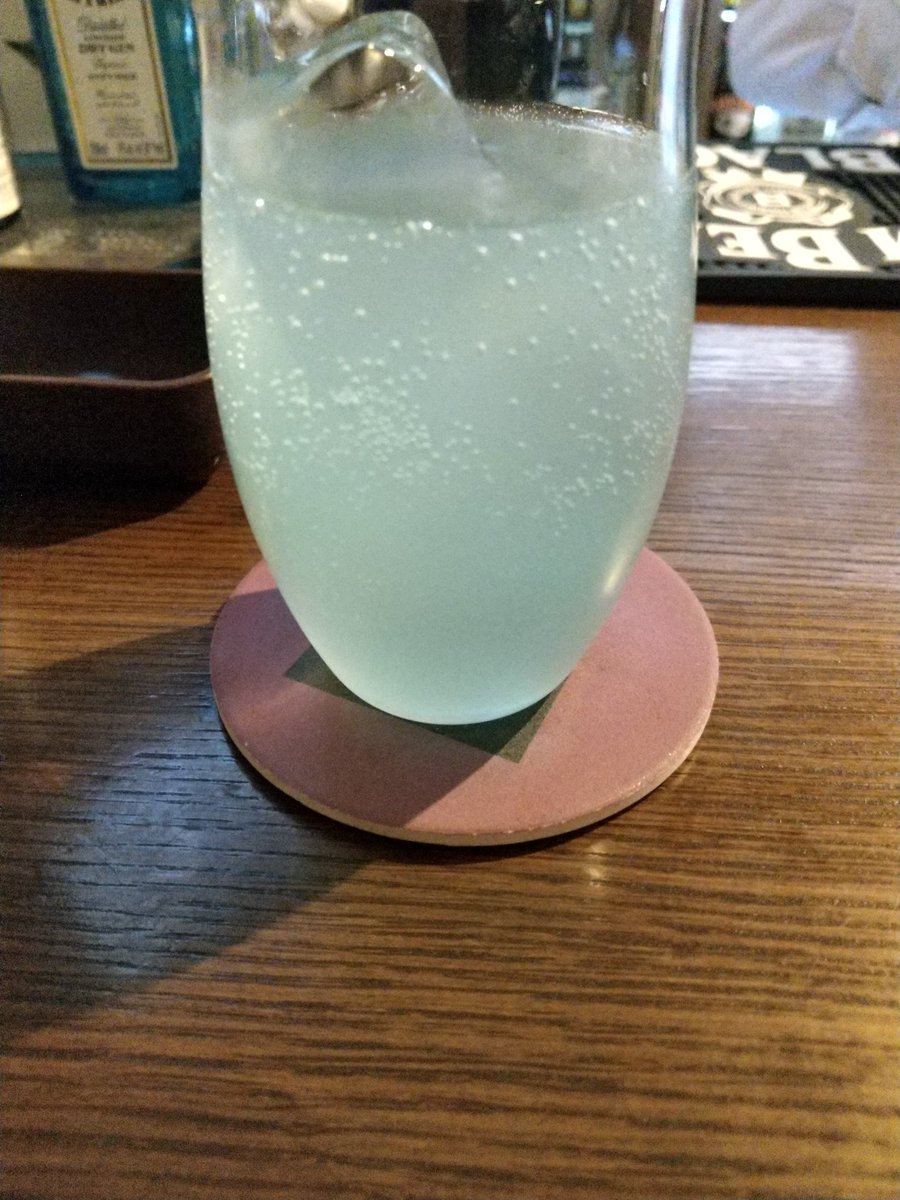 だれっと tweet media