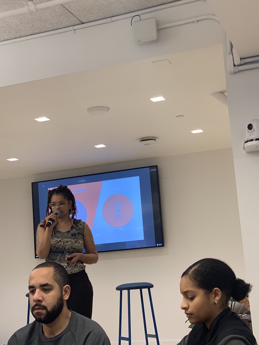 itsdreesemusing's tweet photo. Kickoff Retreat!๐๐พ#devcolorNYC https://t.co/wzEaLRHPlI
