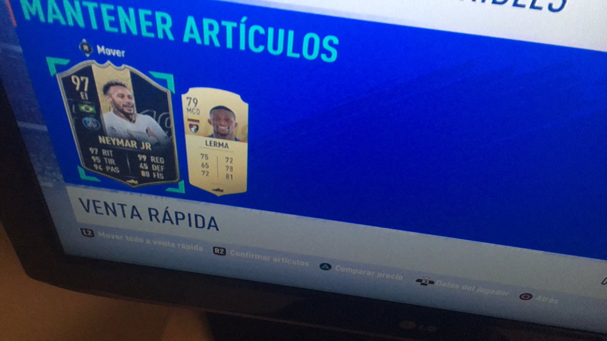 Fcb11David's tweet photo. @DjMaRiiO_90 @cachoo01 @Pumuscor @EASPORTSEsp Pues muchisimas gracias Ea sports https://t.co/3bGSb41JwM
