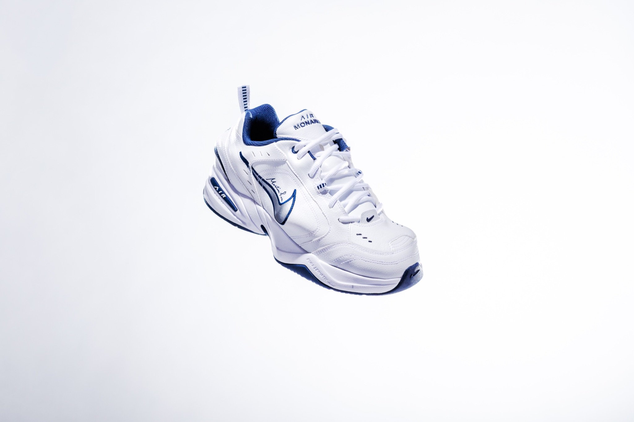 Nike air monarch store x concepts
