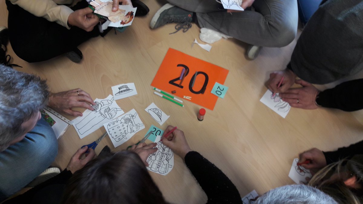 evapalau8's tweet photo. Compartim els informes d'avaluació @escolanova21 presentació de l' Oica Ulava i la seva importància en la formació dels alumnes. @EscPepaColomer Avaluació 360: docents, alumnes, families. #TransformacióEducativa https://t.co/aXXh0DsHj1