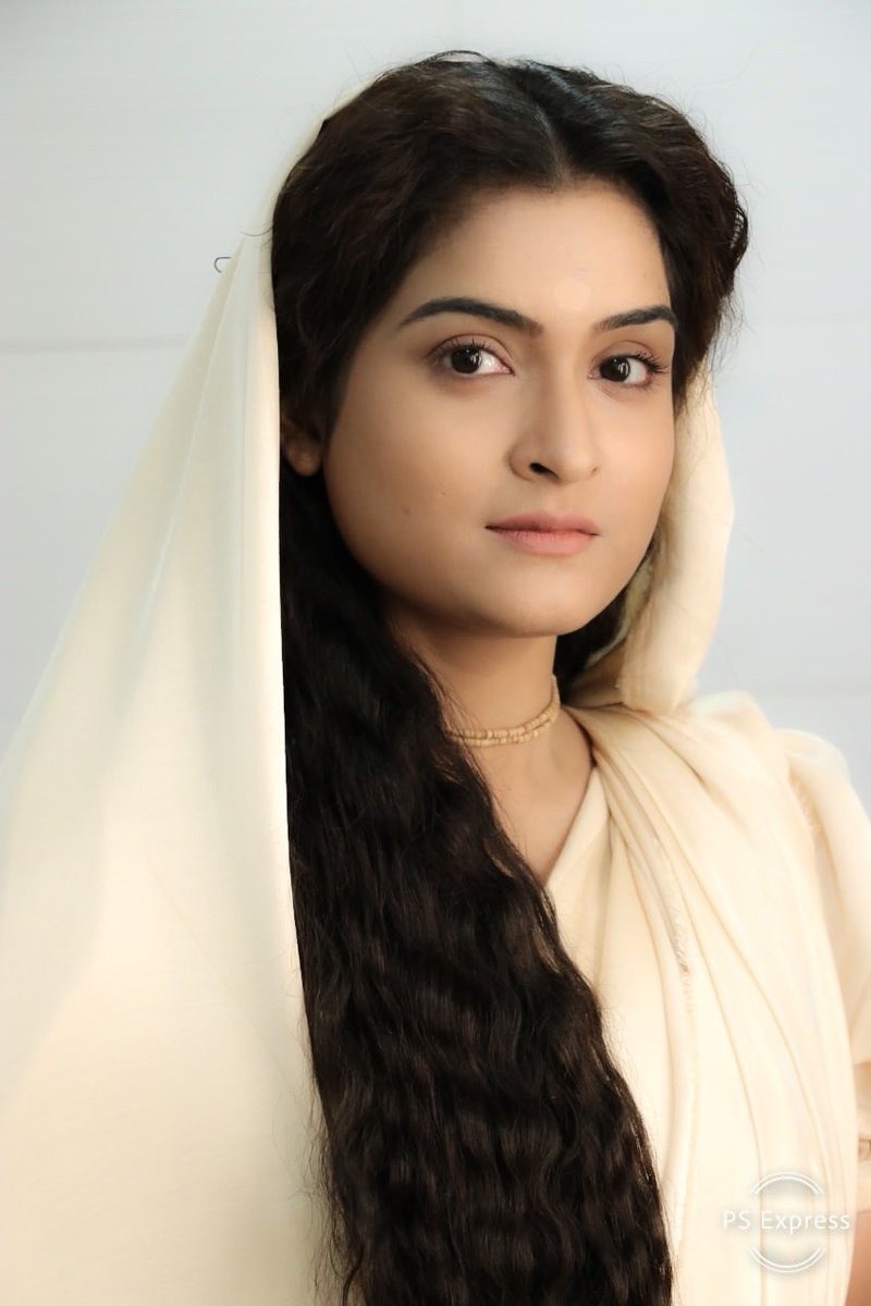 Debaparna12's tweet photo. Watch #NETAJI from 14th jan at 8.30pm only on #zeebangla and #zeebanglahd 
Me as ANUPAMA 
eagerly waiting for your feedback... ❤️🙏🏻 https://t.co/cOyu85dn7z