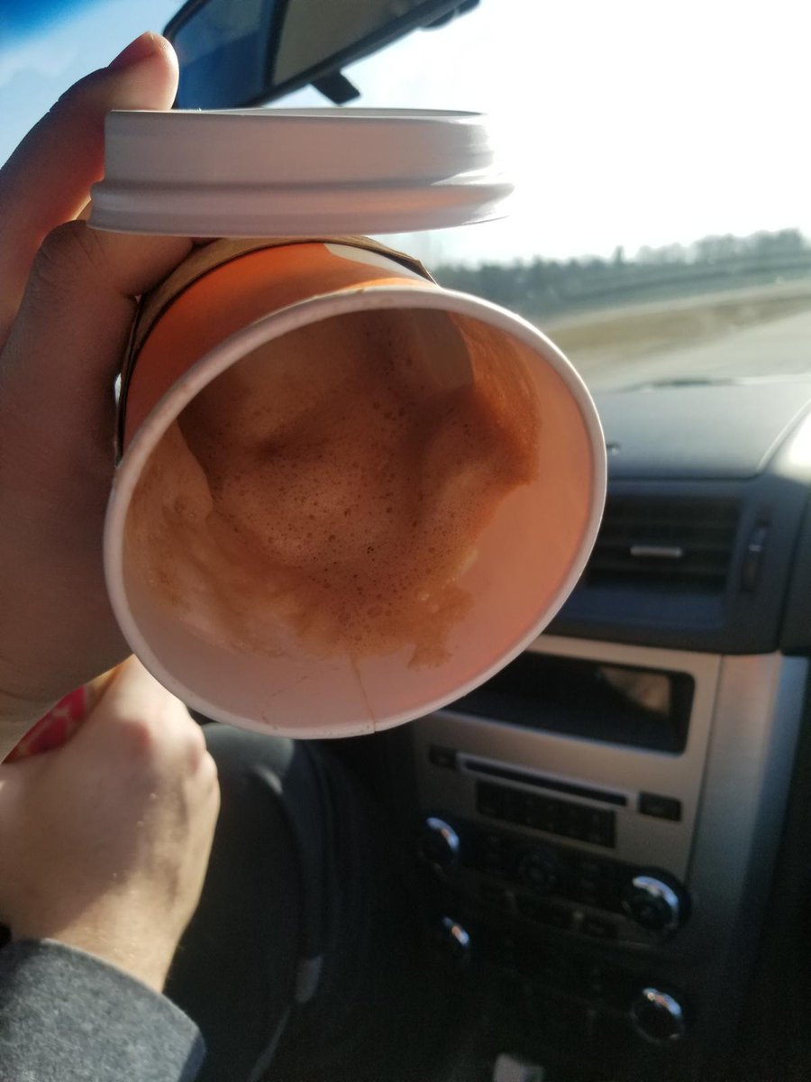 bigjimst's tweet photo. @dunkindonuts New cappuccino, all foam, tiny bit of espresso. https://t.co/XR4SPwEtDH
