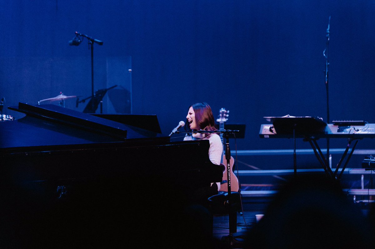 Jesus we love you 
Oh how we love you
You are the one our, our hearts adore

#RefuelConf2019 #worship #worshipleaders