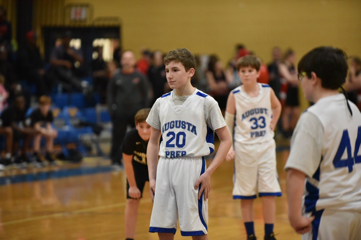 AugustaPrep's tweet photo. Nothing quite like a basketball celebration, especially after the Middle School B boys basketball team defeated Augusta Christian, 25-23, this morning. Great job, Cavs! 🏀 #prepstories https://t.co/shZuZoskTK