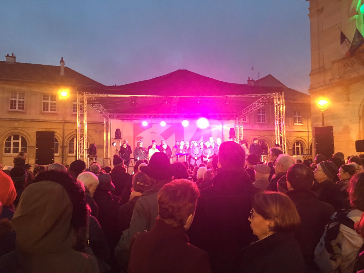 hervejacob's tweet photo. Aux vœux Quatorziens avec @nmansier @Philippe_Segers @AudreyLive14 avec @ensembleprle14e https://t.co/h8BZLXtXNa