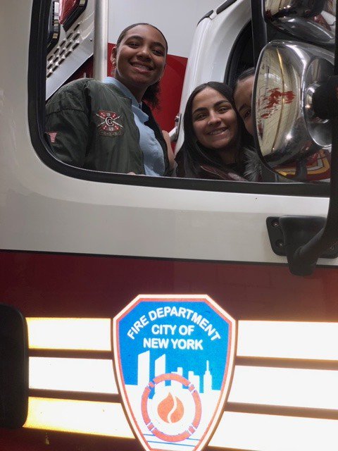 EMS562's tweet photo. The @FDNY couldn't come to our #CollegeAwarenessDay celebration because they were commemorating their colleague who passed away, so we went to them instead. Thanks for all you do for #Bushwick and #NYC! https://t.co/DgD2SPe7pd
