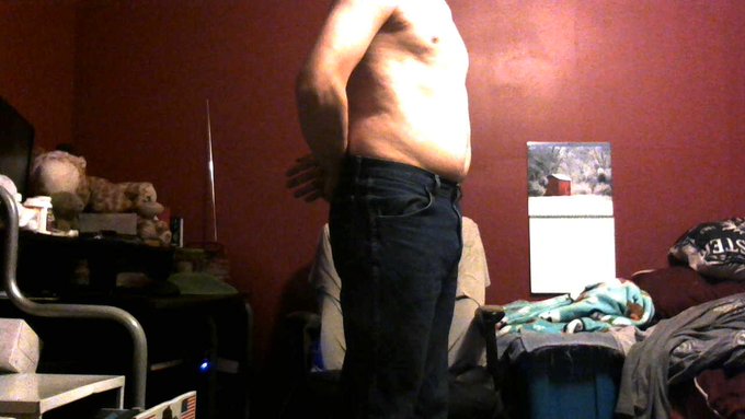 John - empty belly 185.4 lbs. let the stuffing begin @BeefyBroNoms https://t.co/t9LNbjilgR