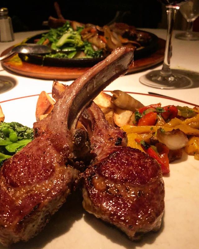 themusclephd's tweet photo. ◾️Lamb chops anyone?
----
➡️Be a part of #themusclephd community! #MPHDcommunity 💪🏽
-
-
-
#aesthetics #aspi #athlete #bodybuilder #bodybuilding #calisthenics #diet #eatclean #education #figure #fit #teamASPI #fitgirl #fitlife #fitfam #fitness #fitnessadd… https://t.co/P3kPsD8aAt https://t.co/BUdmCXDFuE
