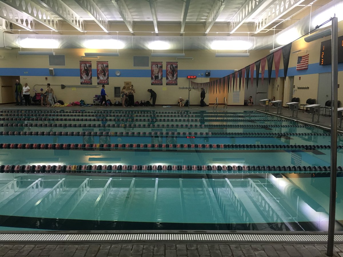 nhowett's tweet photo. Slippery time getting down but getting ready for swim.  #wacswimming https://t.co/G9IZkcLFmd