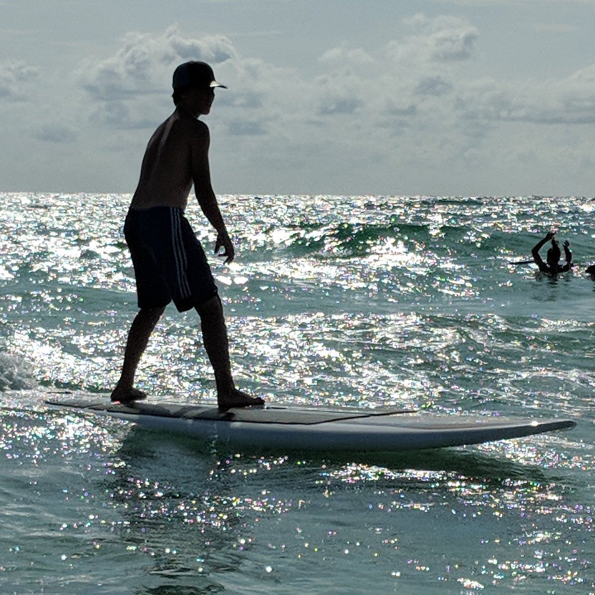 hydro_high's tweet photo. Nothing better than a little water therapy.... #Hydrohigh #hydrohighhats #wearyourwater #theonlystatelinestatmatter #sup #paddleboard #surf #florida https://t.co/WtcG7LhZeO
