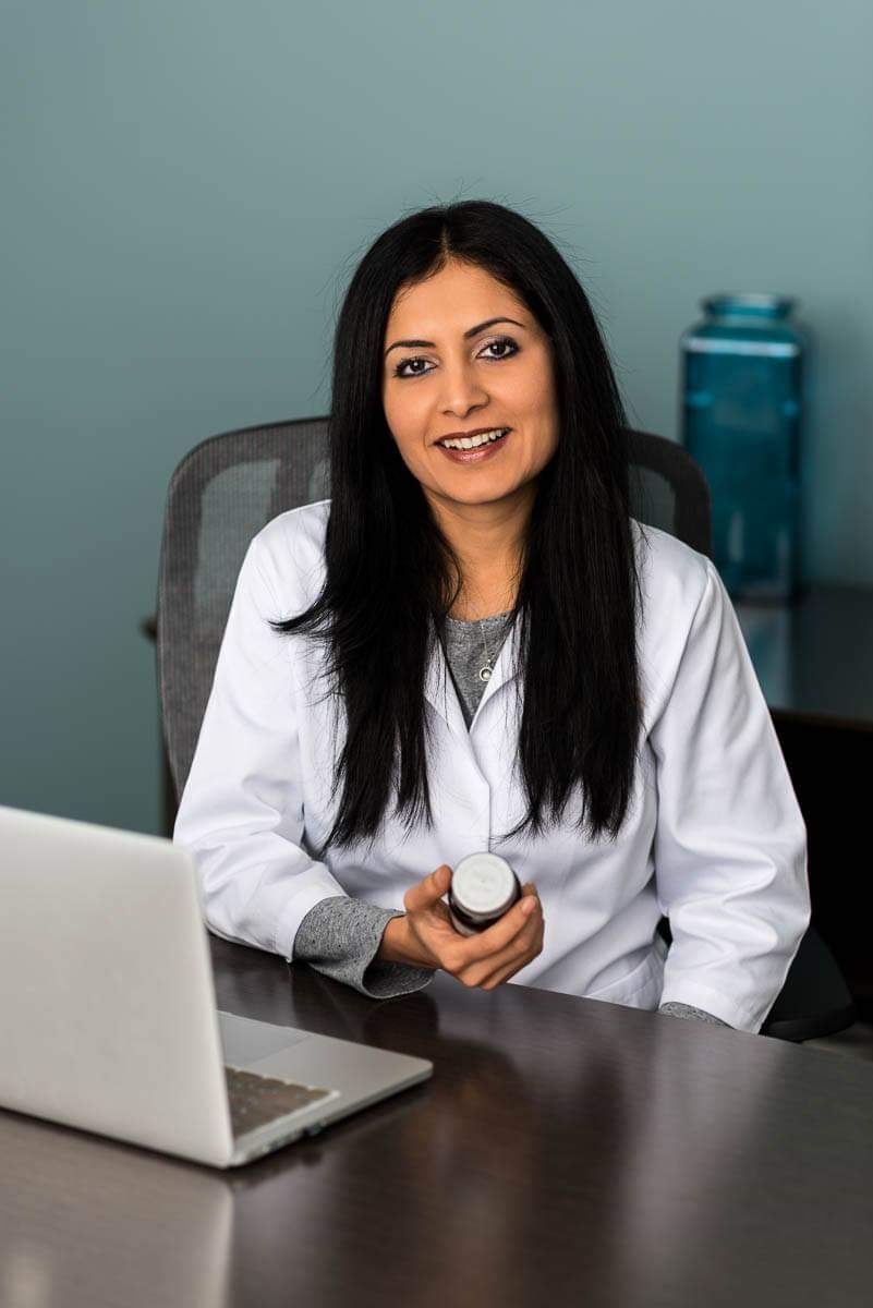 EnayaHealth's tweet photo. #APharmacistIs an integral part of the healthcare team, directly involved in patient care and serving a wide variety of roles in their communities. Happy National Pharmacist Day to all the awesome #pharmacists across the nation!  #NationalPharmacistDay https://t.co/DZ5ndJW2O1