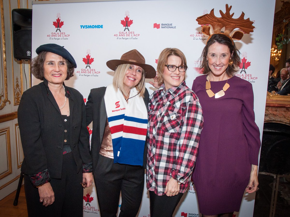 L'Association des Canadiennes à Paris fêtait hier soir ses 40 ans ! Merci à toutes et tous d'avoir fait de ce gala une réussite. Longue vie à l'amitié franco-canadienne et vive la quarantaine ! #AmitieCAFR #CAFRFriendship 🇨🇦 🇫🇷