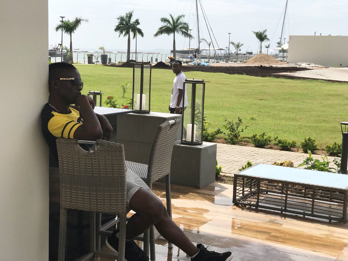 RadioandWeasel's tweet photo. Guess What’s On Ma Mind Right Now❗️❗️❗️❗️❗️ https://t.co/AJHtISo5r9