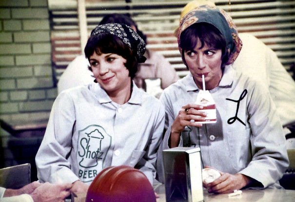 DEADLINE's tweet photo. Cindy Williams Set As Special Guest For ‘Laverne &amp; Shirley’ Marathon For Penny Marshall At Garry Marshall Theatre https://t.co/GCtSR7tS7E https://t.co/v85o11r3eX