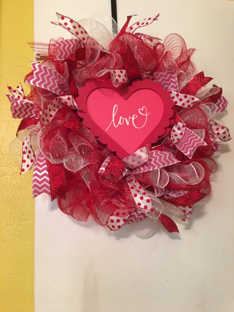 My wreaths for Valentines!
 It turned out really good!