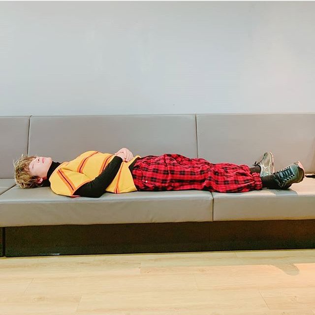 NFlyingItalia's tweet photo. [INSTAGRAM] 120119 || Aggiornamento di _.kimjaehyun._

“ Rooftop🏠
.
.
.
#NFlying #KimJaehyun #Steso #Che #AveteChiamato? #SognareSognare #Macarong #Occhi “ https://t.co/XJBOSVZyl2