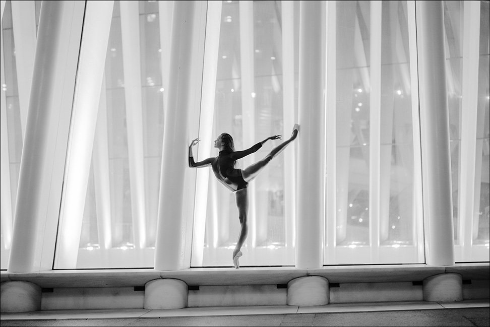 Melissa Chapski at the Oculus. #MelissaChapski <a href="/melissa_chapski/">melissa chapski</a> #TheOculus #NewYorkCity #ballerina #ballet #pointe #BallerinaProject