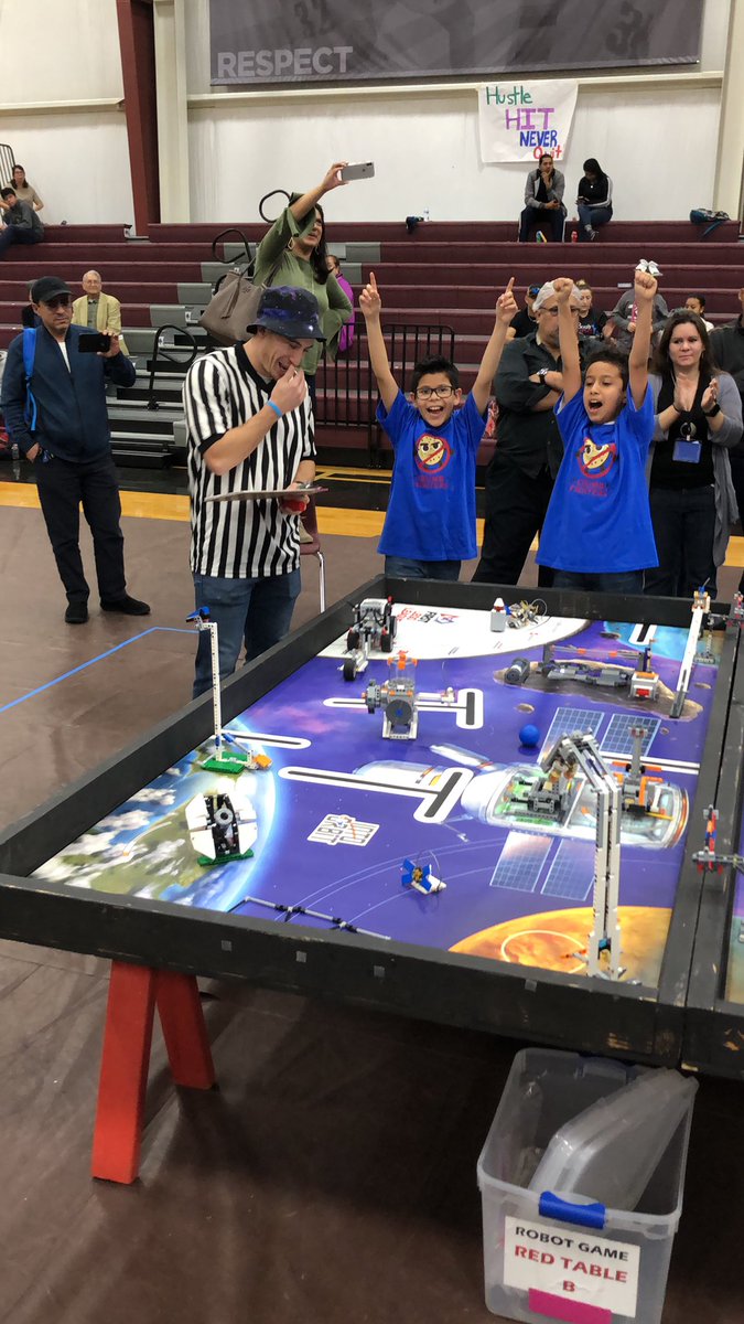 SharpJ4thNISD's tweet image. They did it!!! All of the kids’ hard work paid off!!! The Crumb Fighters won 2nd place in CORE Values....building future leaders. #ThisIsCNE @CarmenGarciaCNE #omgrobots #firstinTexas