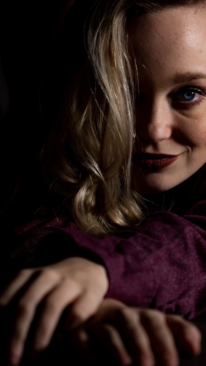 cle_models's tweet image. What’s on your mind¿?