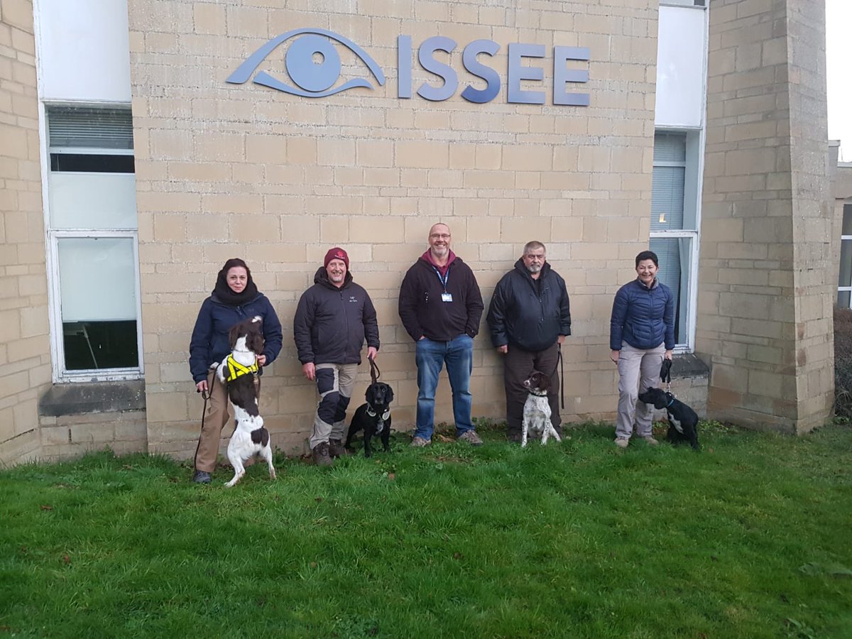 TrickyTk9's tweet photo. Busy week traing and certifying our dogs for the busy season ahead a massive well done to Phillippa and nugget 🐾 passing passive drugs https://t.co/82mlz9lEep