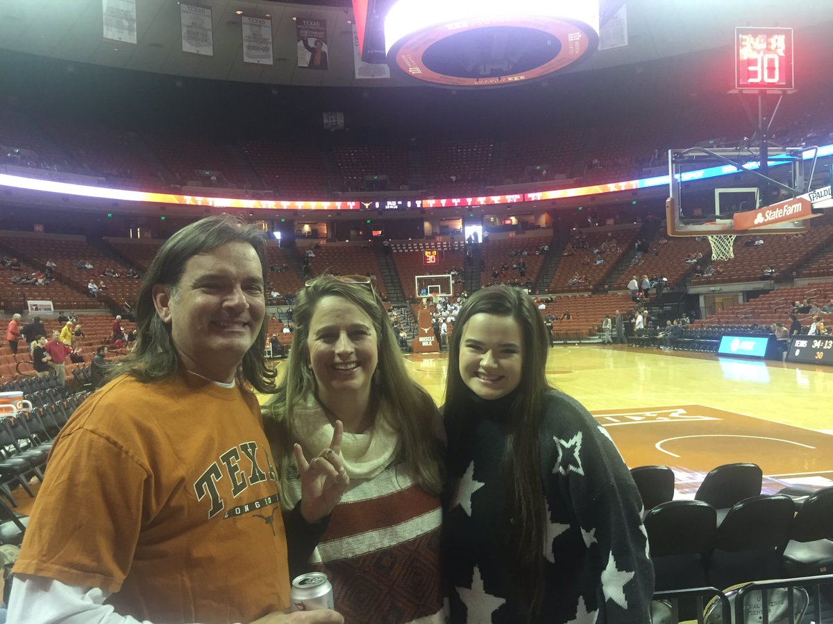 annebalderson's tweet photo. Thisistexas https://t.co/BP1k7Mcp0K