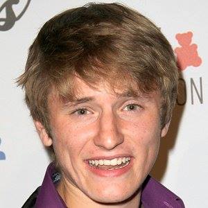 HAPPY 21st BIRTHDAY to NATHAN GAMBLE!! 
 American actor who made his feature film debut in Babel (2006), 