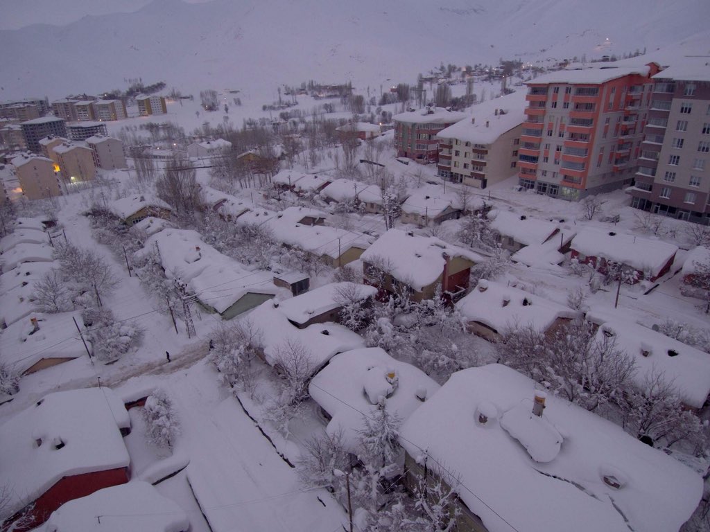 Bir başkadır benim memleketim
