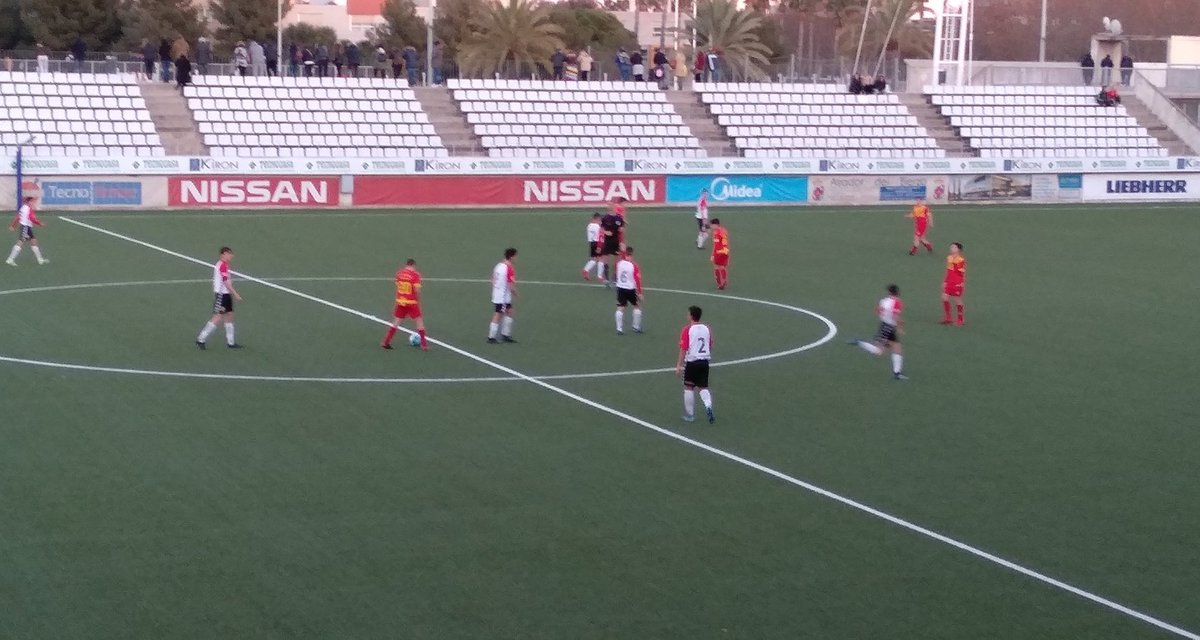CELHFutbolBase's tweet photo. 🗓 [Marcador CADETS]

🏆2a Divisió G16. 12aJa
 ✔CC 4 - 0 @EFPremier B
⚽⚽ Cucurella ( 📸 1)
⚽⚽ Martín (📸 2)
Victòria que consolida el liderat dels nois d'@AlexMiguel09

#SomhiHospi #SomFutur⚪♥ https://t.co/04OURiNlwt