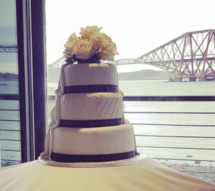 Tweedle_Dees's tweet photo. Marvel reveal wedding cake #Tweedledees #weddingcake #marvel #fife #scotland #forthbridge  #southqueensferry https://t.co/eRa5XGESvb