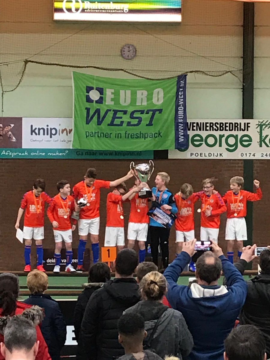 <a href="/enderacing/">Van Der Ende Racing</a> bedankt voor de sponsoring van het WK Zaalvoetbal. Ons team #Verburch JO-11heeft vandaag genoten van karten en lasergamen