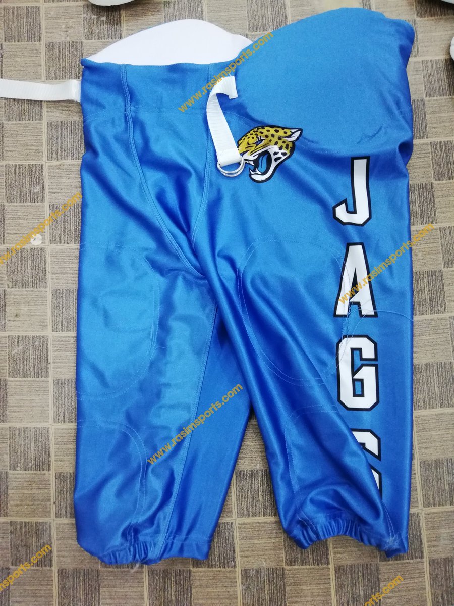 RasimSports's tweet photo. American Football uniforms with padded pants are available inbox us for more information and queries.
#custom #sublimation #footballpants #teamuniforms #Americanfootablluniforms #digitalprinting #sublimationJerseys #footballLeague #jerseys #youthteam #paddedpants #Jags #Jaguars https://t.co/1ZBjrrF0Qz