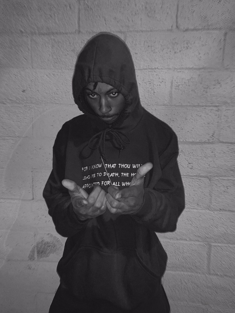 ecstasybeing's tweet image. @kaneGrocerys for 777