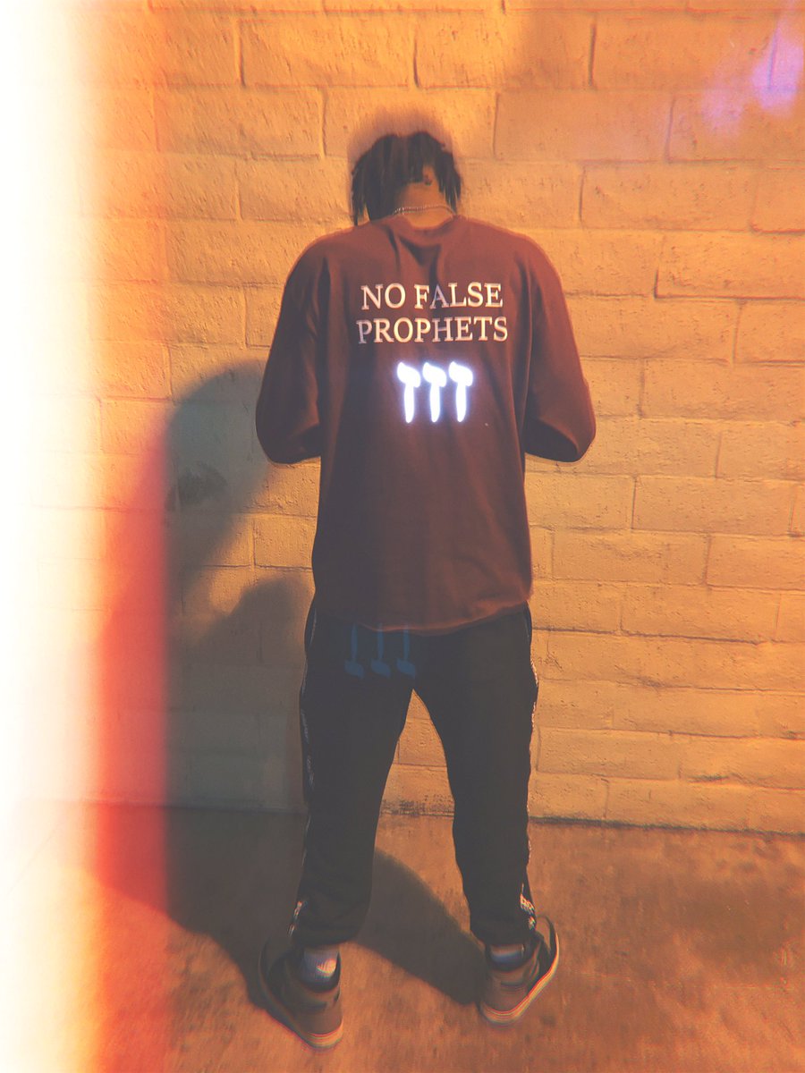 ecstasybeing's tweet image. @kaneGrocerys for 777