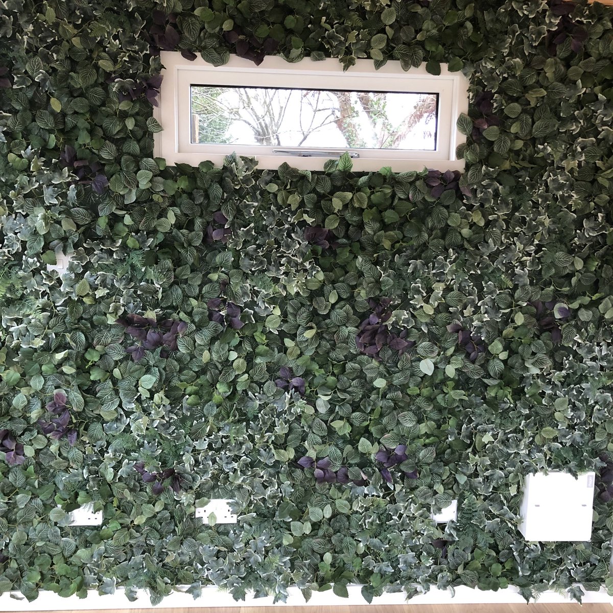 VendingPixie's tweet image. @IKEAUK #januaryproject ta-da! Bringing the outside inside my garden hideaway 🍀🍃
