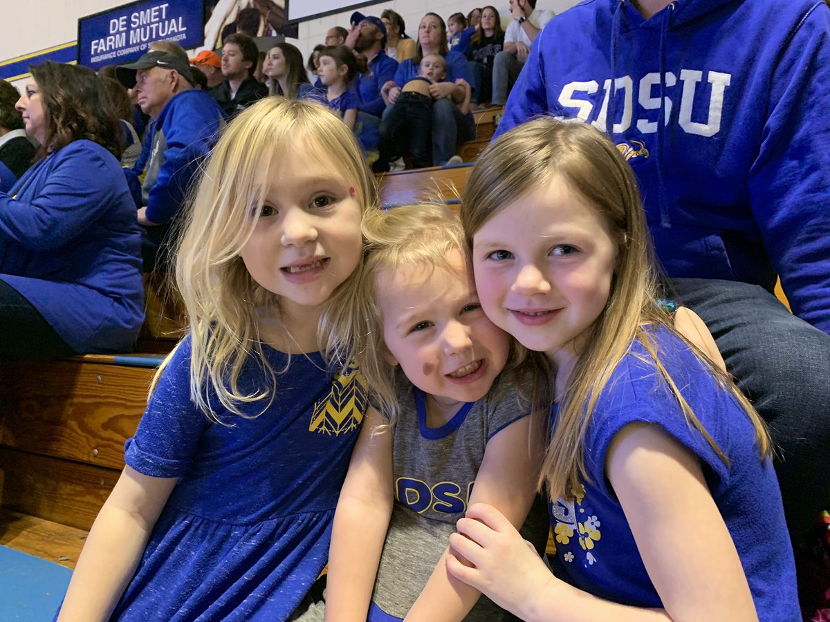 nmcgill23's tweet image. Little sisters first Jackrabbits B-ball game #GoJacks