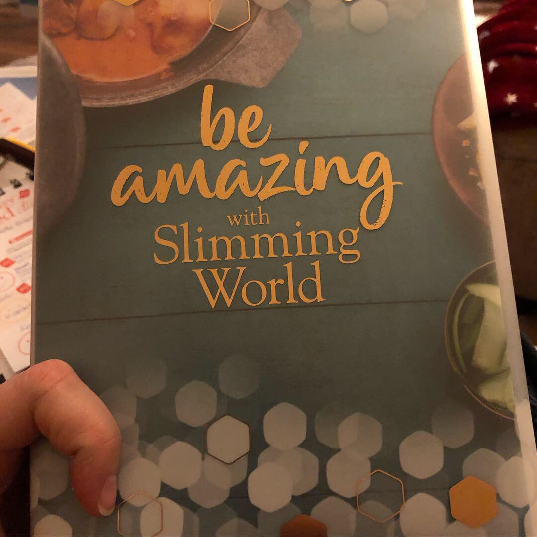 SlimMichellepw's tweet photo. Rejoined @SlimmingWorld on Thursday with @fayswhamstead follow my journey back to target after having a baby in September ‘18. #willbeayummymummy #motivated #slimmingworld
#SwAstonUniRec
#SwPerryBarr
#SlimWithMichellePW
#back2target
#weightloss https://t.co/ILNiZmOcPM