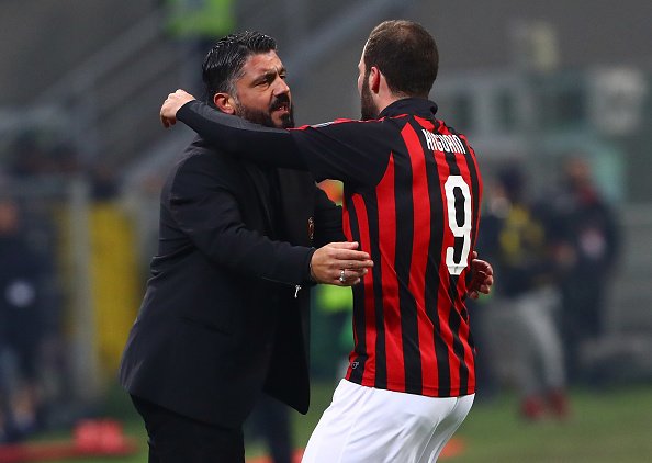 SkySportsNews's tweet image. BREAKING: @acmilan head coach Gennaro Gattuso confirms @ChelseaFC target @G_Higuain has decided to leave club. #SSN